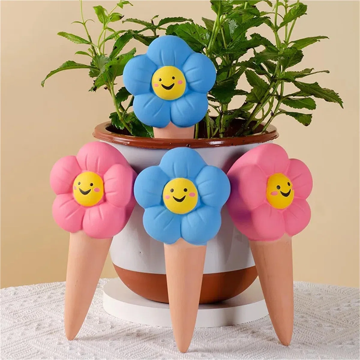 Cônes pour arrosage Ensemble de pointes d'arrosage for plantes, insert d'arrosage automatique avec arrosage automatique(4 Piece)